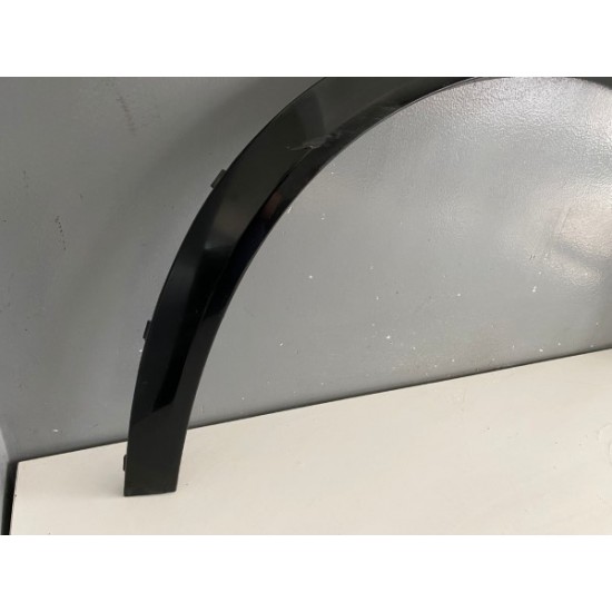 Ornament aripa overfender stanga fata Volvo XC90 2016+ 31378162