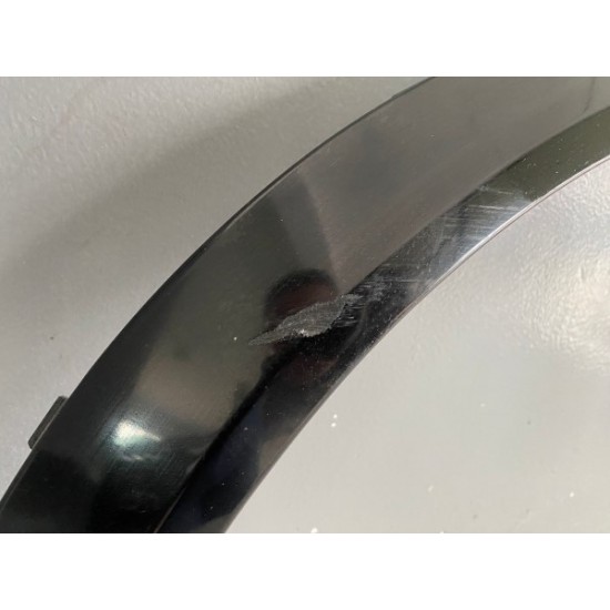 Ornament aripa overfender stanga fata Volvo XC90 2016+ 31378162