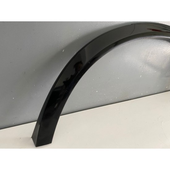 Bandou ornament aripa overfender stanga spate Volvo XC90 2016+ 31378164 31448439
