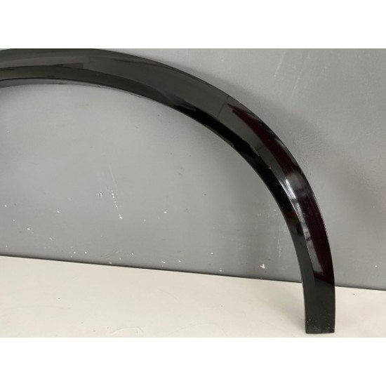 Ornament aripa overfender dreapta fata Volvo XC90 2016+ 31378163