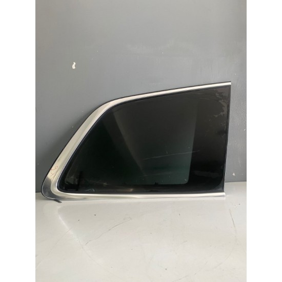 Geam dreapta spate dublu securizat VOLVO XC90 2016 31442516 31371452 Geam dreapta spate dublu securizat VOLVO XC90 2016 31442516 31371452