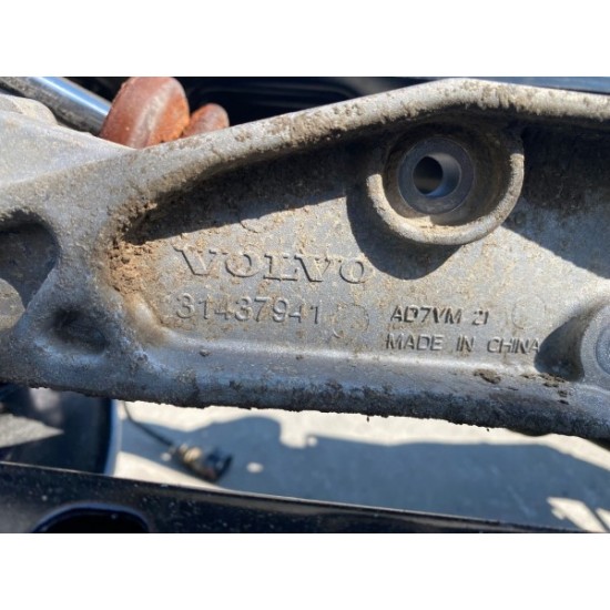 Punte spate completa Volvo XC90 2019 31658033 31681543