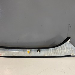 Ornament parbriz interior stalp stanga fata Volvo XC60 2013-2017 30721138