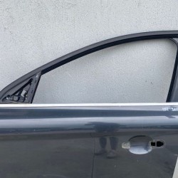 Usa stanga fata Volvo XC60 2013-2017 31297127 31457126