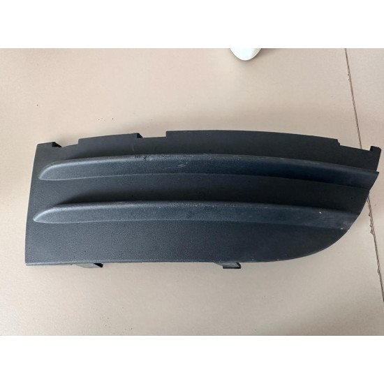 Front left bumper cover trim Volvo C30 30657197