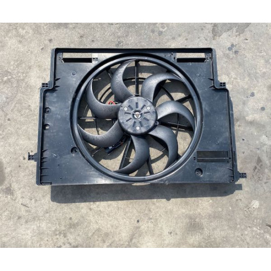 Radiator fan Volvo XC40 2018+ 32222109