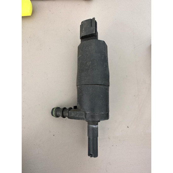 Windscreen washer motor Volvo C30 C70 S40 V50 5W93-13K082-AA