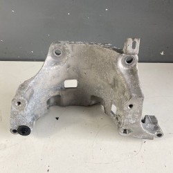 Alternator bracket VOLVO XC60 XC40 XC90 V90CC V60 V60CC 2018-2023 31480101 32441214