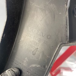 Ornament suport aripa dreapta Volvo XC60 2018+ 32216110