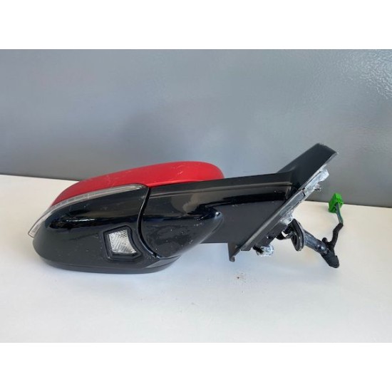 Right side view mirror electric with light and led signaling 8 wires Volvo V40 2012-2019 31278140