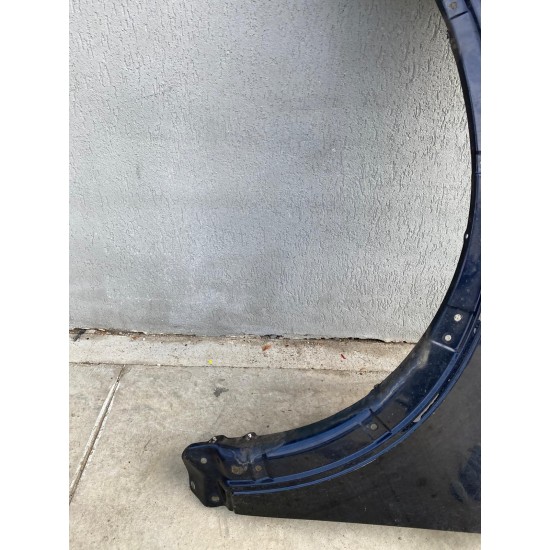Left fender Volvo XC90 2007-2014 30796494