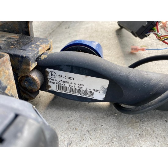 Towing hook AFTERMARKET VOLVO XC90 2007-2014 30660691