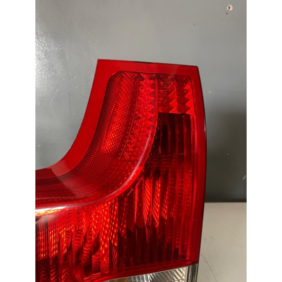 Left tail lamp Volvo XC90 31213381