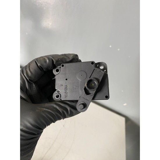 Climate control module Volvo XC90 XC70 S80 V70 S60R 30676510 8623355