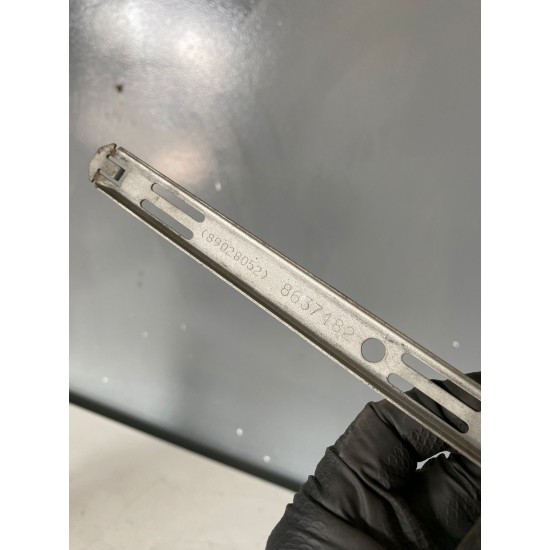 Latch outer VOLVO XC90 2007-2014 8637182 Latch outer VOLVO XC90 2007-2014 8637182