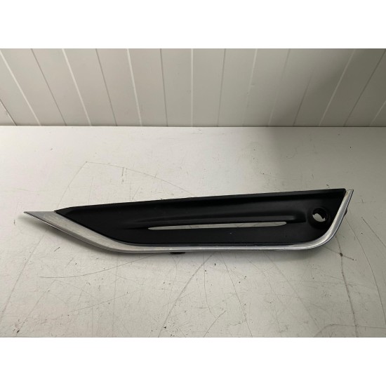 Front bumper left grille chrome VOLVO S60 V60 2014-2018 31323852