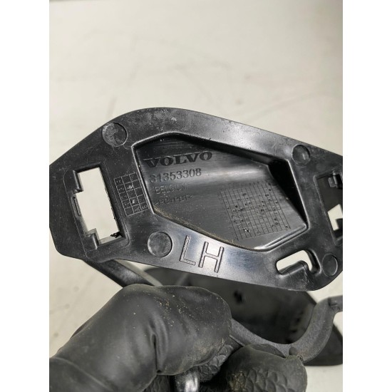 Capac spalator far stanga Volvo S60 V60 2014-2018 31323844 31353308