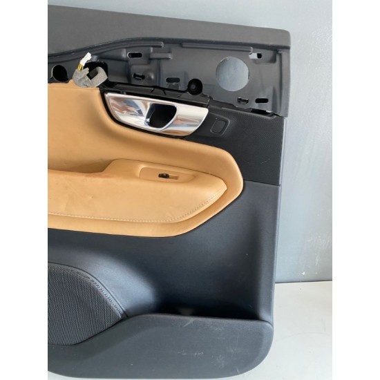 Fata usa stanga spate Volvo XC90 2016 31393115 31490408
