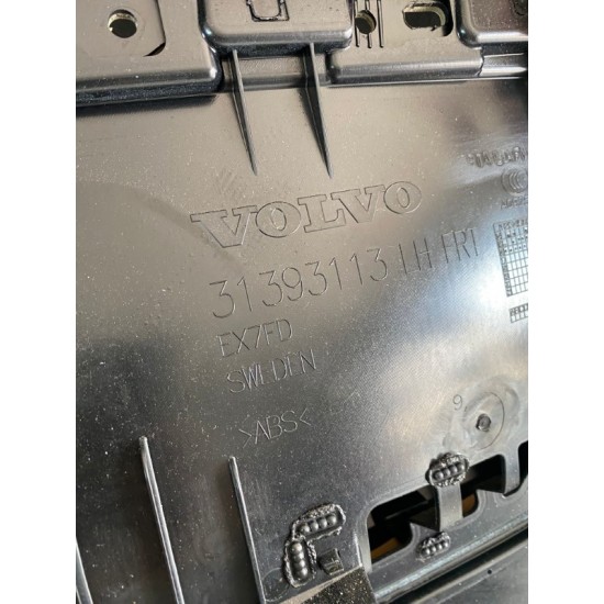 Fata usa stanga fata Volvo XC90 2015+ 31393113 Fata usa stanga fata Volvo XC90 2015+ 31393113