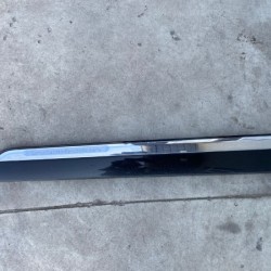 Bandou ornament usa stanga fata Volvo XC90 2015+ Incription 31448427/31448417 