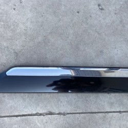 Bandou usa dreapta spate inscription VOLVO XC90 2015+ 31448432/31448424