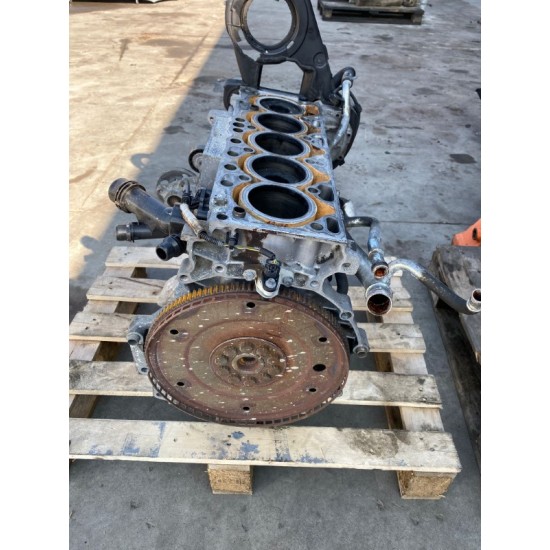 Engine block VOLVO XC70 2012 D5244T15 36001935