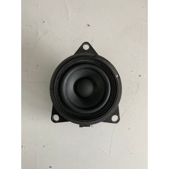 Boxa VOLVO XC90 XC60 S90 V90 V90CC 31350427 Boxa VOLVO XC90 XC60 S90 V90 V90CC 31350427