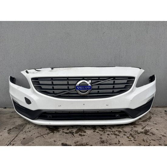 Front bumper Volvo S60 V60 2014-2018 31323831