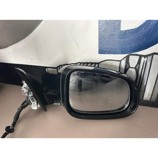 Right side view mirror electric with light and 8 wires Volvo V40 31278140