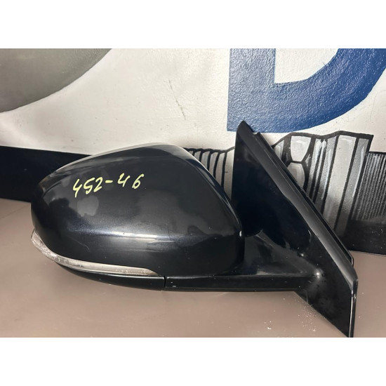 Right side view mirror electric with light and 8 wires Volvo V40 31278140