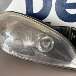 Front right headlight halogen Volvo V60 31299997