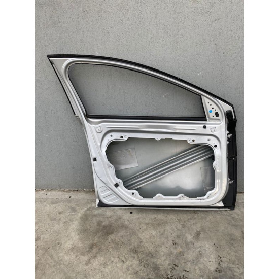 Usa stanga fata Volvo V40 2012-2019 31402334 