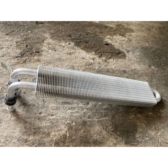 Radiator racitor baterii pompa spate VOLVO V60 2014-2018 31368221