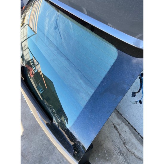 Luneta haion VOLVO XC60 2018+ 32244890