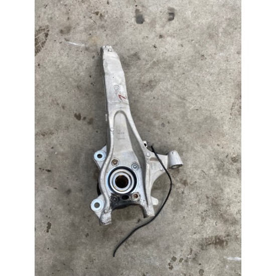 Front right steering knuckle Volvo XC60 2018+ 31476879 Front right steering knuckle Volvo XC60 2018+ 31476879