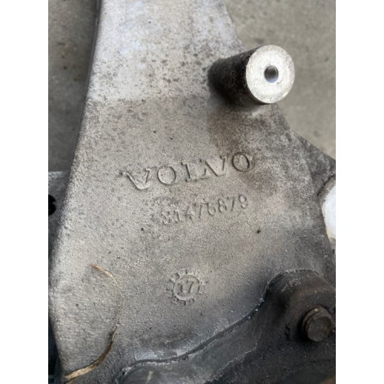 Front right steering knuckle Volvo XC60 2018+ 31476879 Front right steering knuckle Volvo XC60 2018+ 31476879