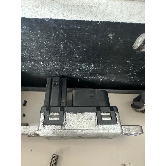 Relay control module Volvo XC60 XC90 S60 V60 31411558