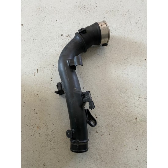 Charge air pipe intercooler VOLVO S90 V90 XC90 V60 XC60 31370128