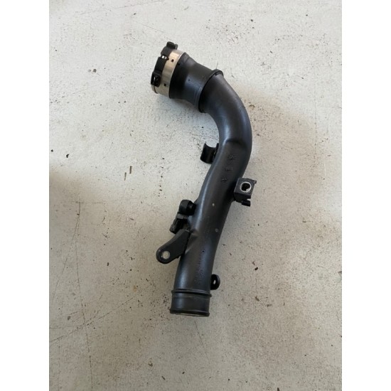 Charge air pipe intercooler VOLVO S90 V90 XC90 V60 XC60 31370128