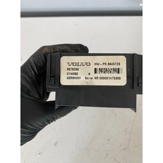 Fuse box VOLVO V70 S60 S80 8645729 8676286 