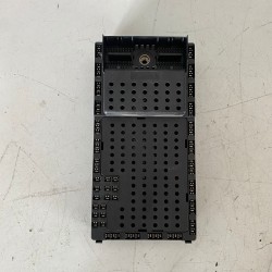 Fuse box VOLVO V70 S60 S80 8645729 8676286 