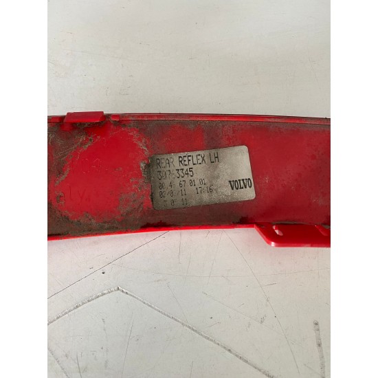Rear left bumper reflector cat eye Volvo S40 V50 30763345 Rear left bumper reflector cat eye Volvo S40 V50 30763345