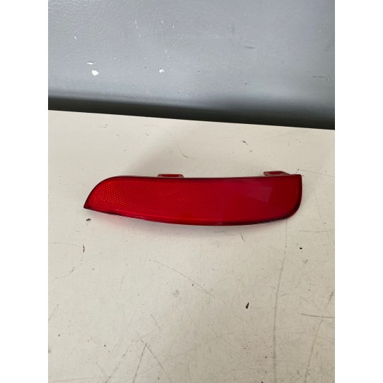 Rear right bumper reflector cat eye Volvo S40 V50 30763346 Rear right bumper reflector cat eye Volvo S40 V50 30763346