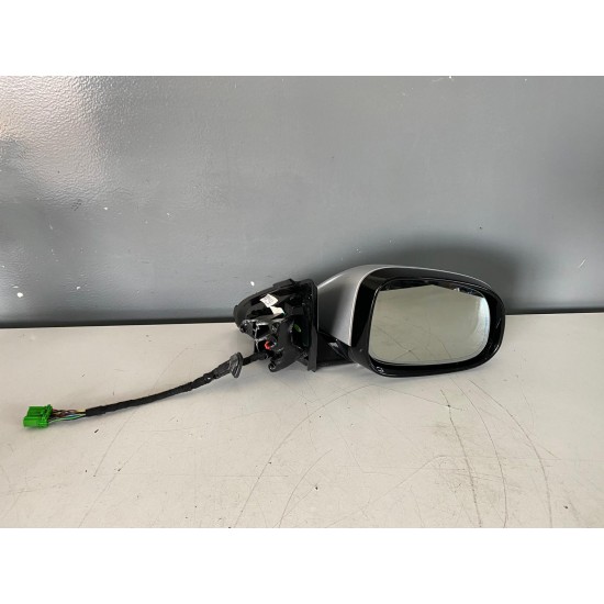 Oglinda dreapta electroheliomata cu rabatare bec memorie 13 fire VOLVO V60 31402593 31402649