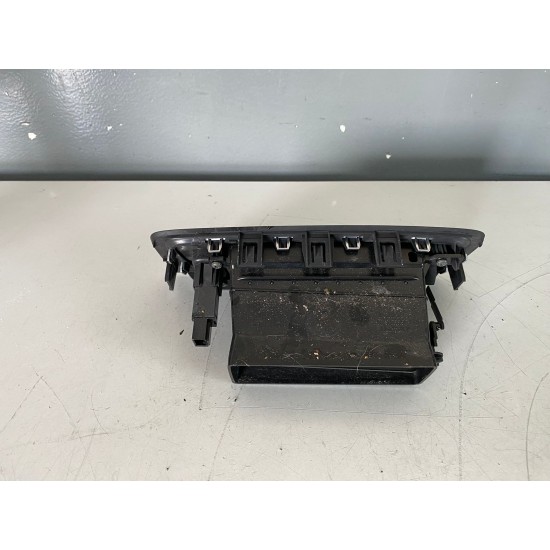 Grila aerisire bord centrala Volvo V60 HYBRID S60 2014+ 30791699