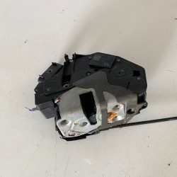 Front right door lock mechanism Volvo V60 S60 2011-2018 31349861 31349860