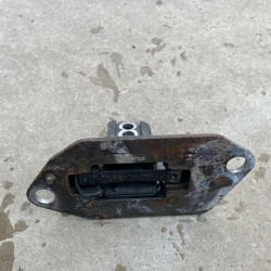 Right engine pad Volvo XC90 V70 S60 30748811