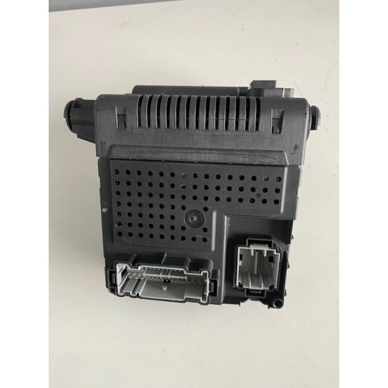 Fuse box module H VOLVO S60 S80 V70 XC70 XC90 31314468 31394157