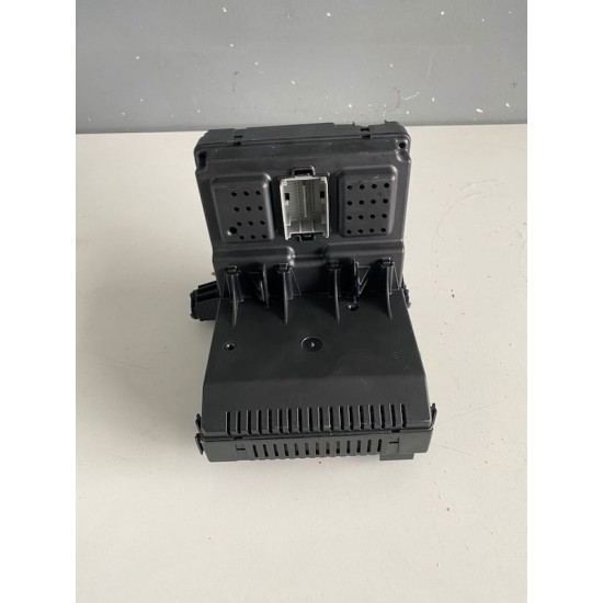 Fuse box module H VOLVO S60 S80 V70 XC70 XC90 31314468 31394157 Fuse box module H VOLVO S60 S80 V70 XC70 XC90 31314468 31394157