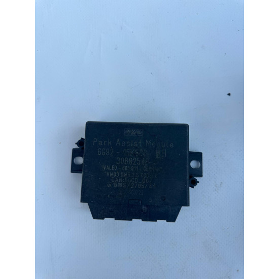 Parking sensor control module Volvo XC60 XC70 V70 S80 30682548